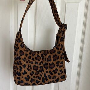 UO Exclusive Mini Baggu Leopard Print Shoulder Bag with Key Leash